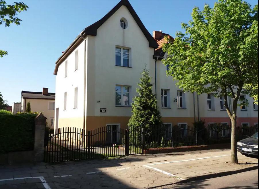 Apartamenty Ustka Pod Wioslem ภายนอก รูปภาพ